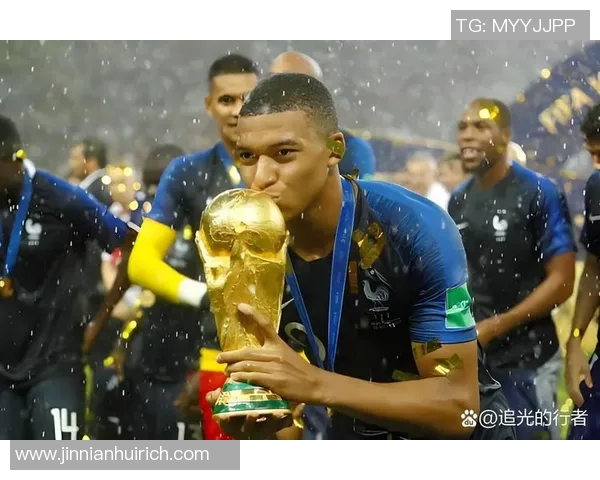 巴黎圣日耳曼激活姆巴佩续约条款球员合同延长至2028年