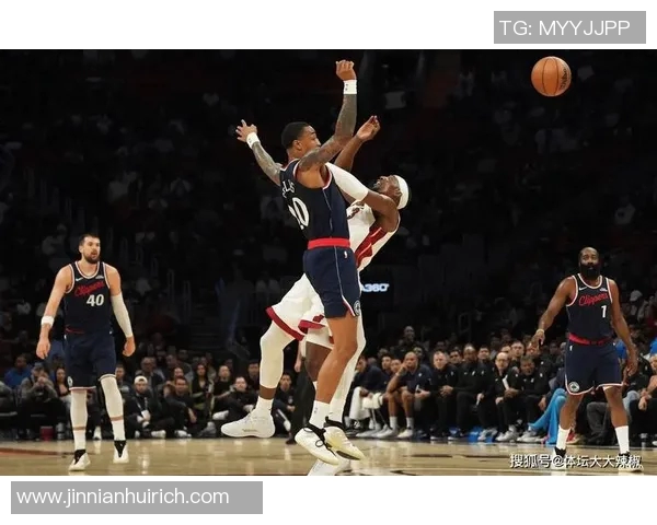 船要沉了快船近期状态堪忧21场比赛仅赢3场对手实力不容小觑