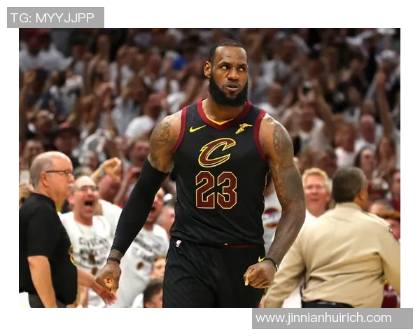 余华谈詹姆斯:从小皇帝加盟骑士起我便成为他的忠实粉丝 余华谈詹姆斯:从小皇帝加盟骑士起我便成为他的忠实粉丝